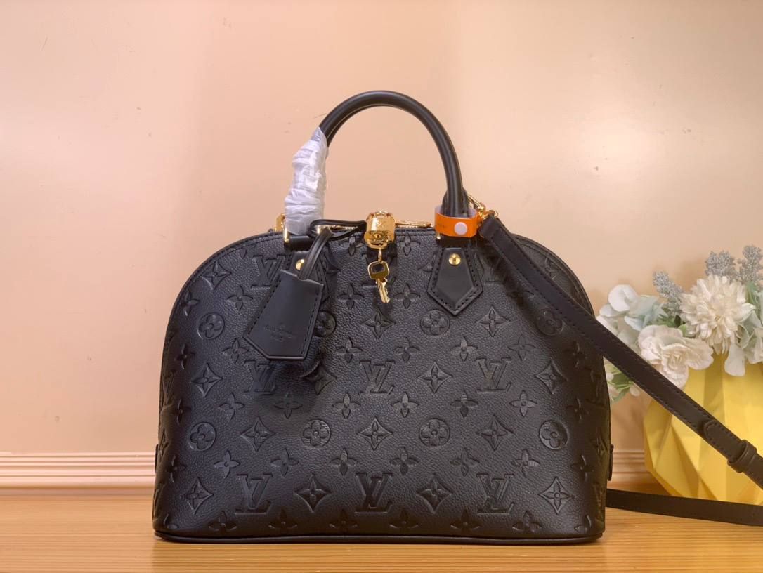 Сумка Alma Louis Vuitton